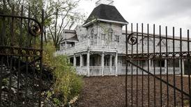 Lockport haunted house faces class-action suit 