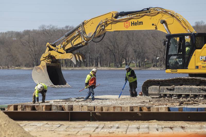 Along with the building of the bridge, paths will extended through Page Park joining to the ball fields and tennis court in Dixon. The city and IDOT held an official announcement ceremony Tuesday, April 8, 2025, for Project Rock.