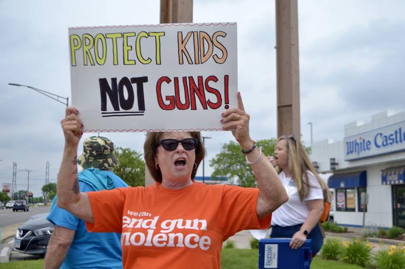 joliet, protest, gun violence