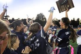 Kennedy Manning rallies Cary-Grove to regional title