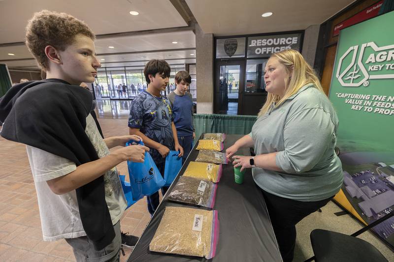 Agri-King rep Emily Appel speaks with Morrison eighth graders Friday, Oct. 17, 2025, during the Pathways career fair.
