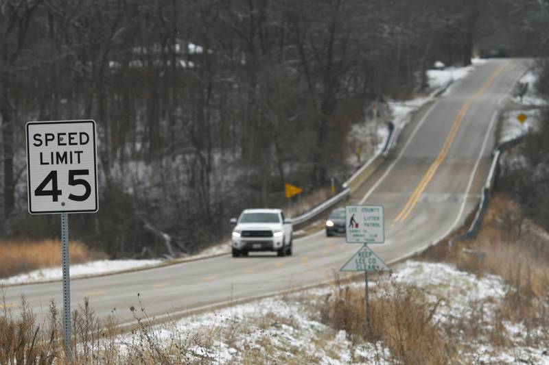 The 45 mph speed limit on Lowell Park Road begins at Pilgrim Road once the road enters Lee County.