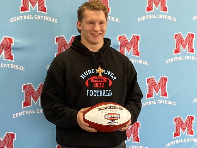 Chicago Bears recognize Marian Central’s Hunter Birkhoff as Bears High School Community All-Star