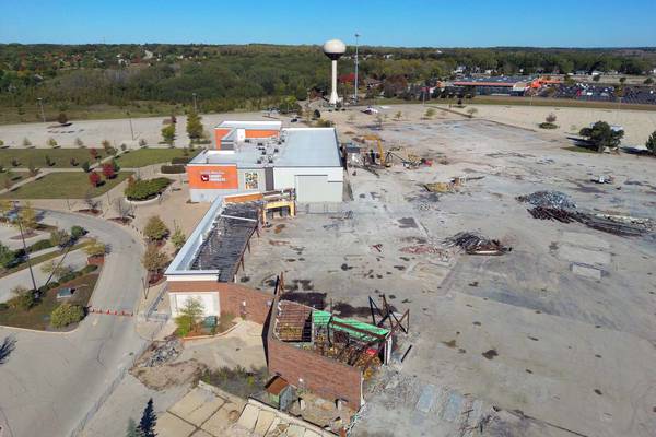 Spring Hill Mall demolition winds down; now focus turns to rebuilding, possible residential-commercial mix 