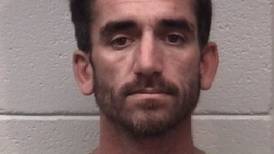 California man arrested in Grundy County for possession of stolen property, controlled substance