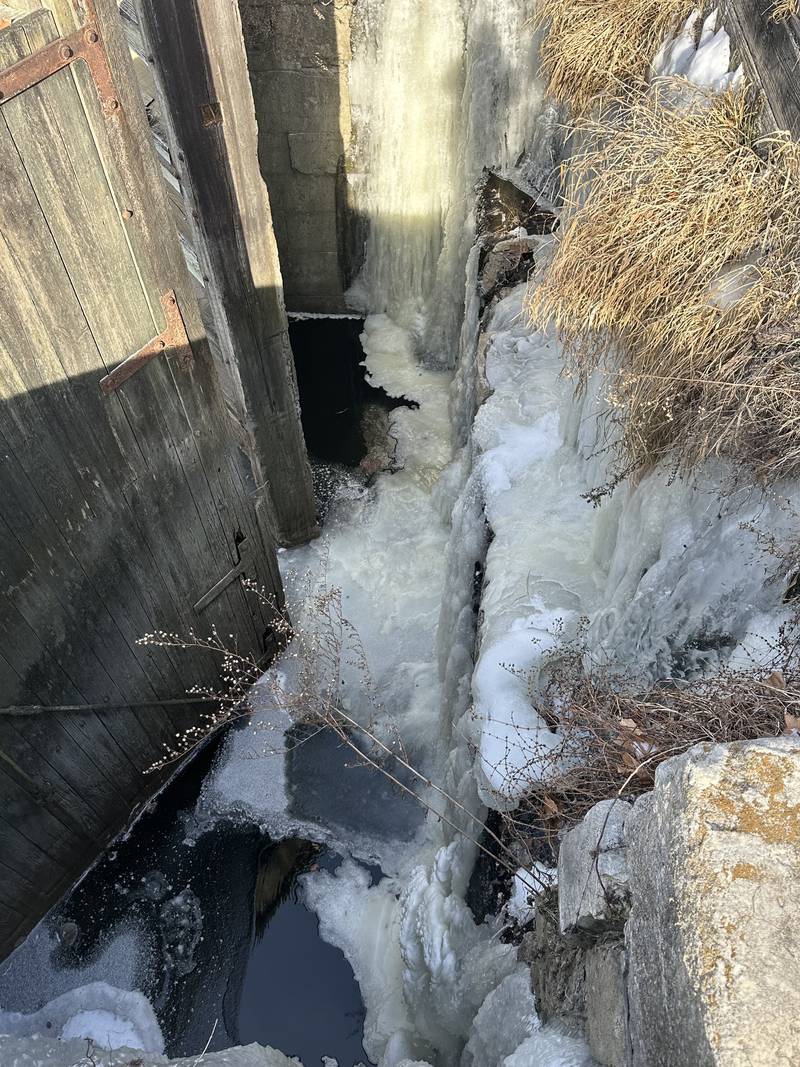 An ice column forms down below the Illinois and Michigan Canal Lock 14 on Tuesday, Jan. 21, 2025 in La Salle.