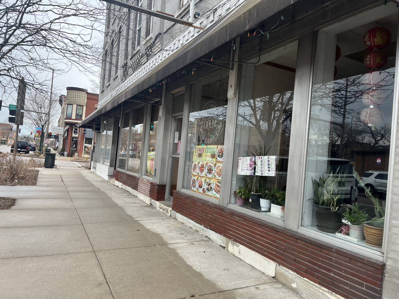 Lin Garden, 305 W. Main St., Ottawa, has temporarily closed because of a family emergency.
