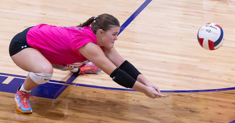 Rylie Carlson makes a dig during the Little Ten Conference Volleyball Tournament Championship on Saturday, Oct. 11, 2025 at Serena High School.