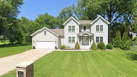 Residential home sells for $420,000 in Crystal Lake