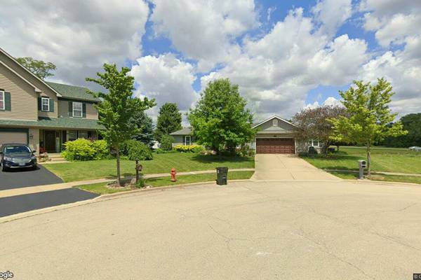 Single-family home sells for $440,000 in Yorkville