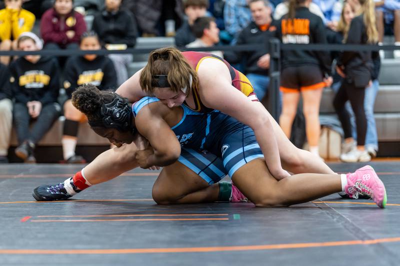 Plainfield South’s Kimyra Patrick and Lockport’s Sophie Kelner compete in the 190 lb finals during the Minooka Girls Wrestling Thanksgiving Throwdown competition at Minooka High School on Nov. 26, 2026.