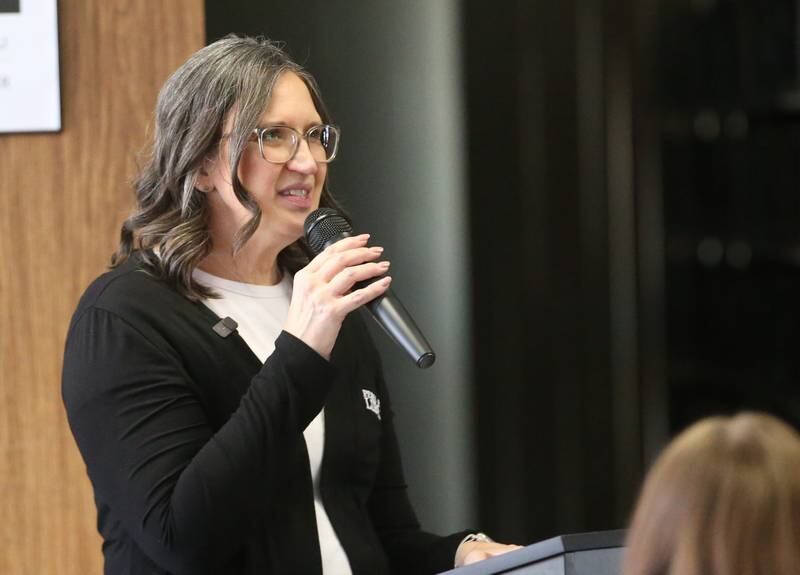 Marti Pack, Programming Librarian introduces Peru Mayor candidates Ken Kolowski and Doug Bernabei during a mayoral forum on Sunday, Feb. 23, 2025 at the Peru Public Library.