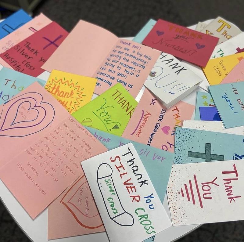 Teachers Osberg and Bakke worked with Hickory Creek student council members to write and send more than 50 “thank you” cards to the staff at Silver Cross Hospital in New Lenox, in appreciation of their essential service during the COVID-19 pandemic.