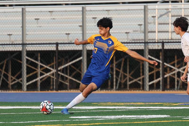 Joliet Central’s Braulio Gutierrez looks to pass against Joliet Catholic on Monday, Sept. 9, 2024 in Joliet.
