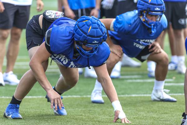 Photos: Lyons football takes to the practice field