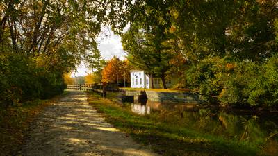 Explore parks and prairie along The First Hundred Miles