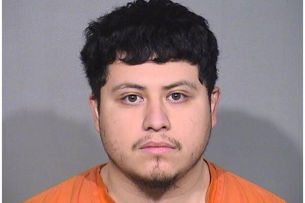Carpentersville man accused of sexually abusing teen in Algonquin parking lot; allegedly met on Snapchat
