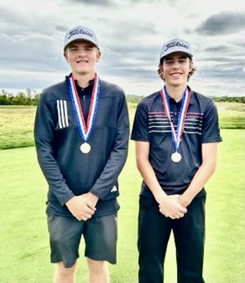 Landen Plym (left) and Noah Plym both medaled in the top 10 to lead Hall to a runner-up finish in the Three Rivers Conference golf meet at Sherrard on Monday. Landen Plym placed second and Noah Plym was eighth.