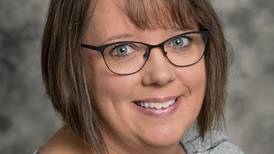 Bureau County Circuit Clerk Dawn Reglin announces candidacy for a third term