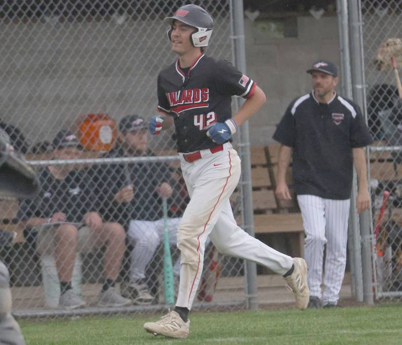 Henry-Senachwine's Carson Rowe runs down the third base line after hitting home run on Tuesday, May 12, 2026 at Woodland High School.