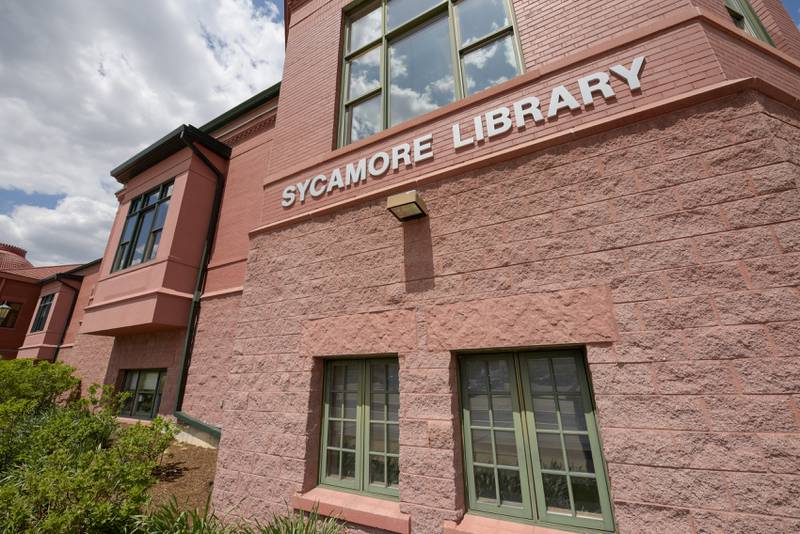 Sycamore Public Library in Sycamore, Illinois