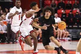 Marist denies Benet back-to-back bid, wins IHSA Class 4A final for first state championship