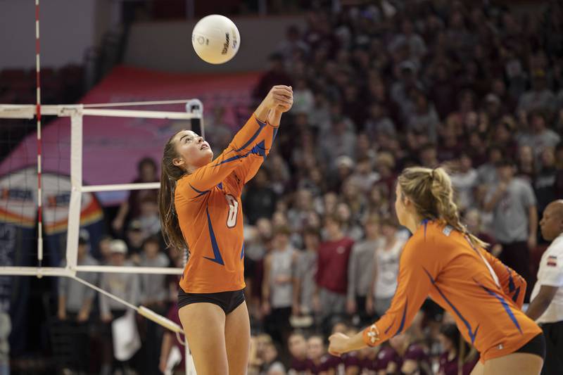 Genoa-Kingston’s Alivia Keegan passes a shot Friday, Nov. 11, 2022 in the class 2A semifinal game against IVC.