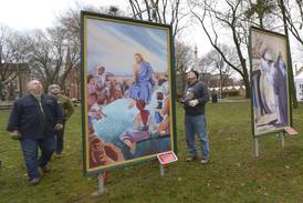 Christ paintings to be put up Dec. 7 in Ottawa’s Washington Square
