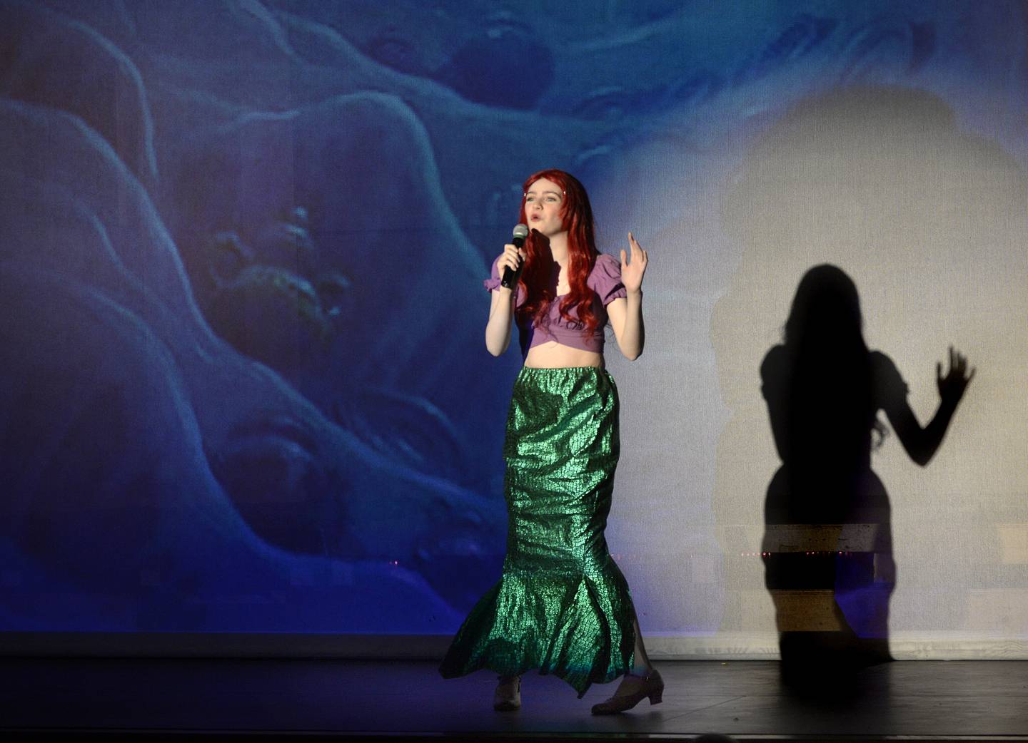 Stage 212 in La Salle hosts New Year’s Eve party for children Shaw Local