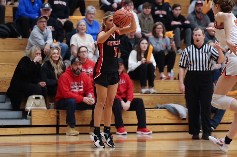 Lincoln-Way Central’s Keira Hunt takes the outside shot against Lincoln-Way West on Tuesday, February 7th..