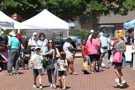 DeKalb chamber solicits farmers market vendors