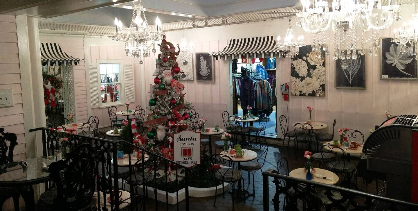 The Little Traveler is one of the finest ice cream/custard shops in Kane County. (The Little Traveler via Facebook)