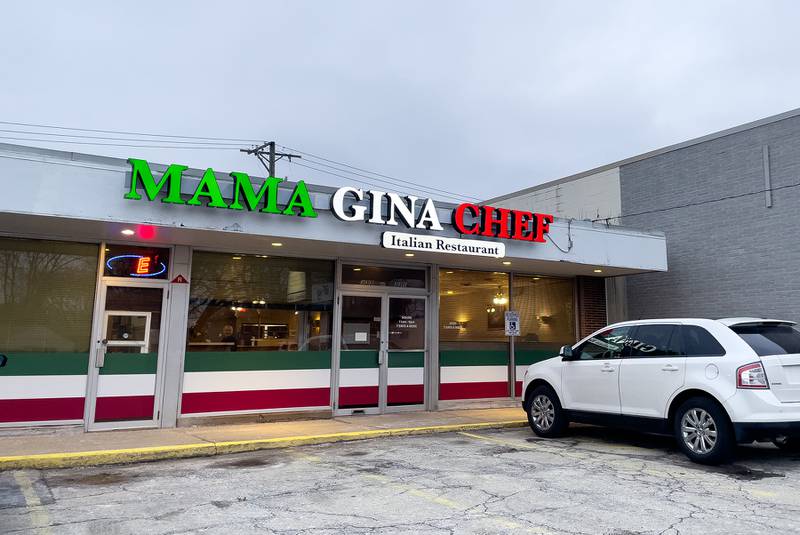 A new Italian restaurant, Mama Gina Chef, has opened in the former China Chef location at 331 S. Kennedy Dr. in Bradley.