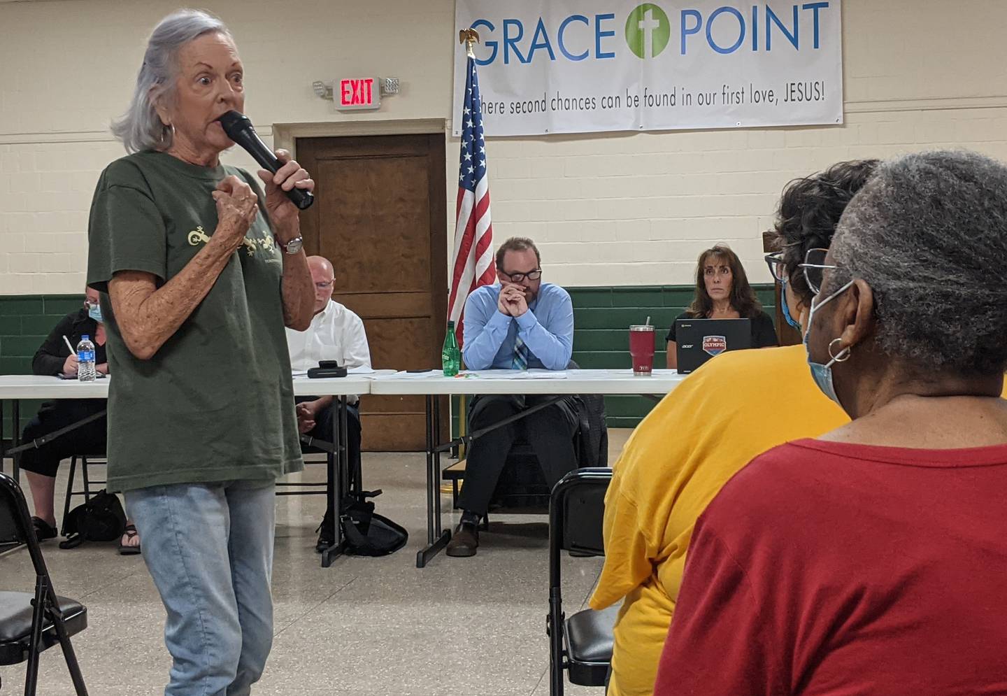 Sharon McLane speaks during the Dixon Library Board meeting Monday, Aug. 8, 2022, against removing LGBTQ comic books from the library.