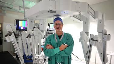 DeKalb hospital completes 2,000th successful surgery with robotics