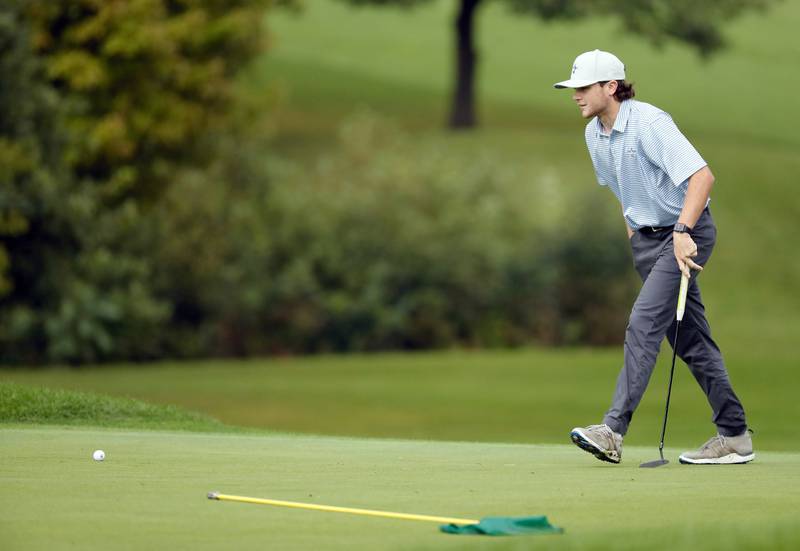 Clay Hellman of St. Charles North, Tuesday September 19, 2023 at the Bartlett Hills Golf Club during the 2023 DuKane Conference Championship.