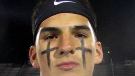 Joey Ayala, swarming ‘D’ help St. Francis pull away from Riverside-Brookfield, clinch Metro Suburban Red title