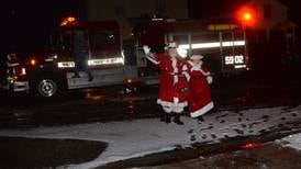 Photos: Snow arrives at Forreston's Christmas in the Country