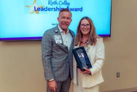 Silver Cross director of marketing and communications receives leadership award