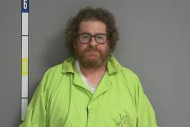 Leland man pleads blind to setting his own house on fire