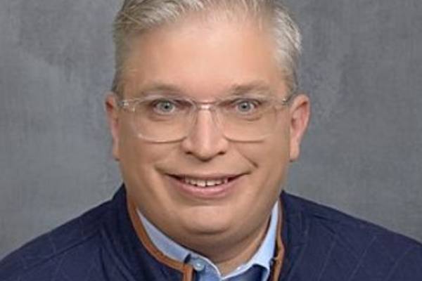 New Oswegoland Park District director gets 3-year contract