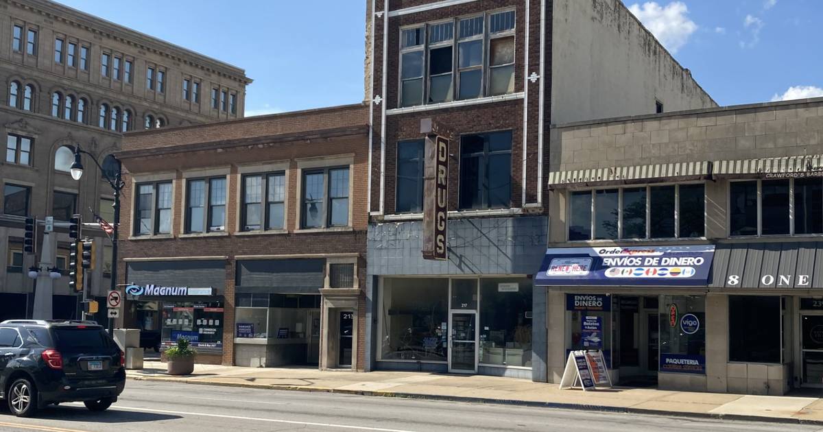 Bank lists former Jaffe Drugs building for sale