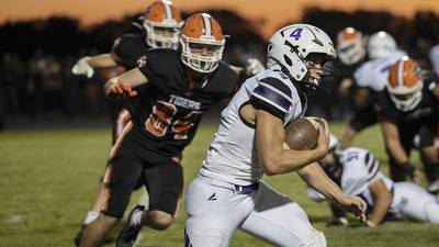 Dixon’s Landon Knigge gets props from Byron: Sauk Valley football notes