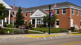 Rochelle to host Small Business Town Hall on May 19