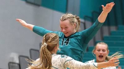 Girls volleyball: Woodstock North’s Devynn Schulze commits to Illinois State