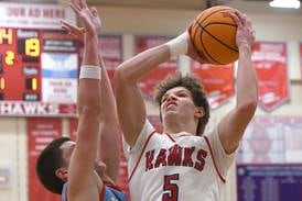 Photos: Newman, Oregon win games at Thanksgiving Tournament