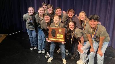 In IHSA drama, Sterling makes state for 27th time; Dixon also qualifies