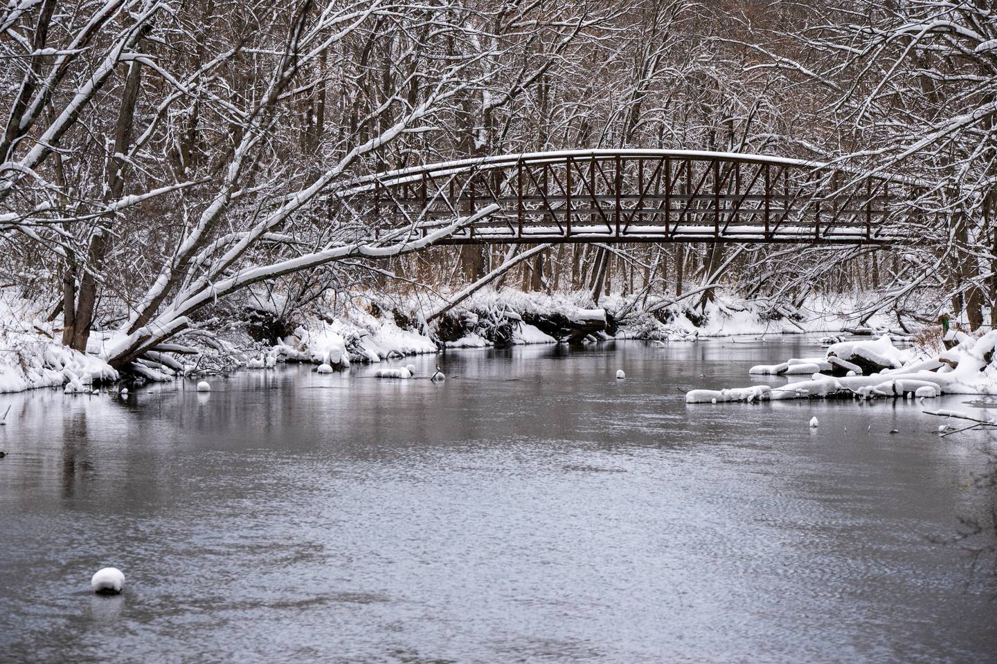 When you need to reset, a winter stroll can do wonders. Wright Woods in Mettawa offers just the right mix of quiet and scenery.