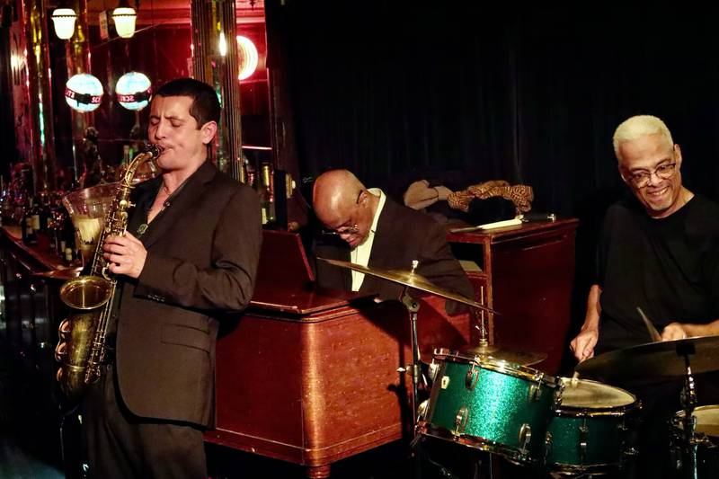 Jimmy Burns & Soul Message Band will bring the blues to the stage as they perform songs from his hugely successful Delmark album “Full Circle” at The Venue in Aurora on April 25.