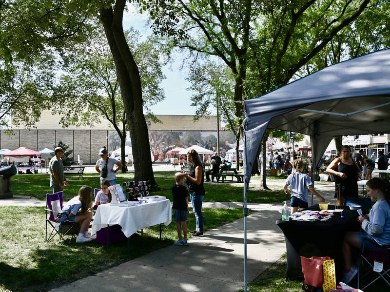 The second annual Ottawa Children’s Business Fair, sponsored by Prairie Fox Books was held on Saturday, Aug. 19, 2023 at Washington Park.